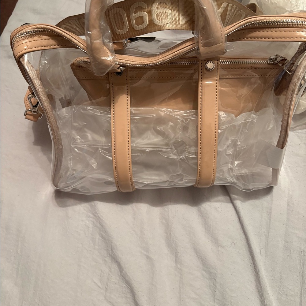 Steve Madden - Picture 3 of 3